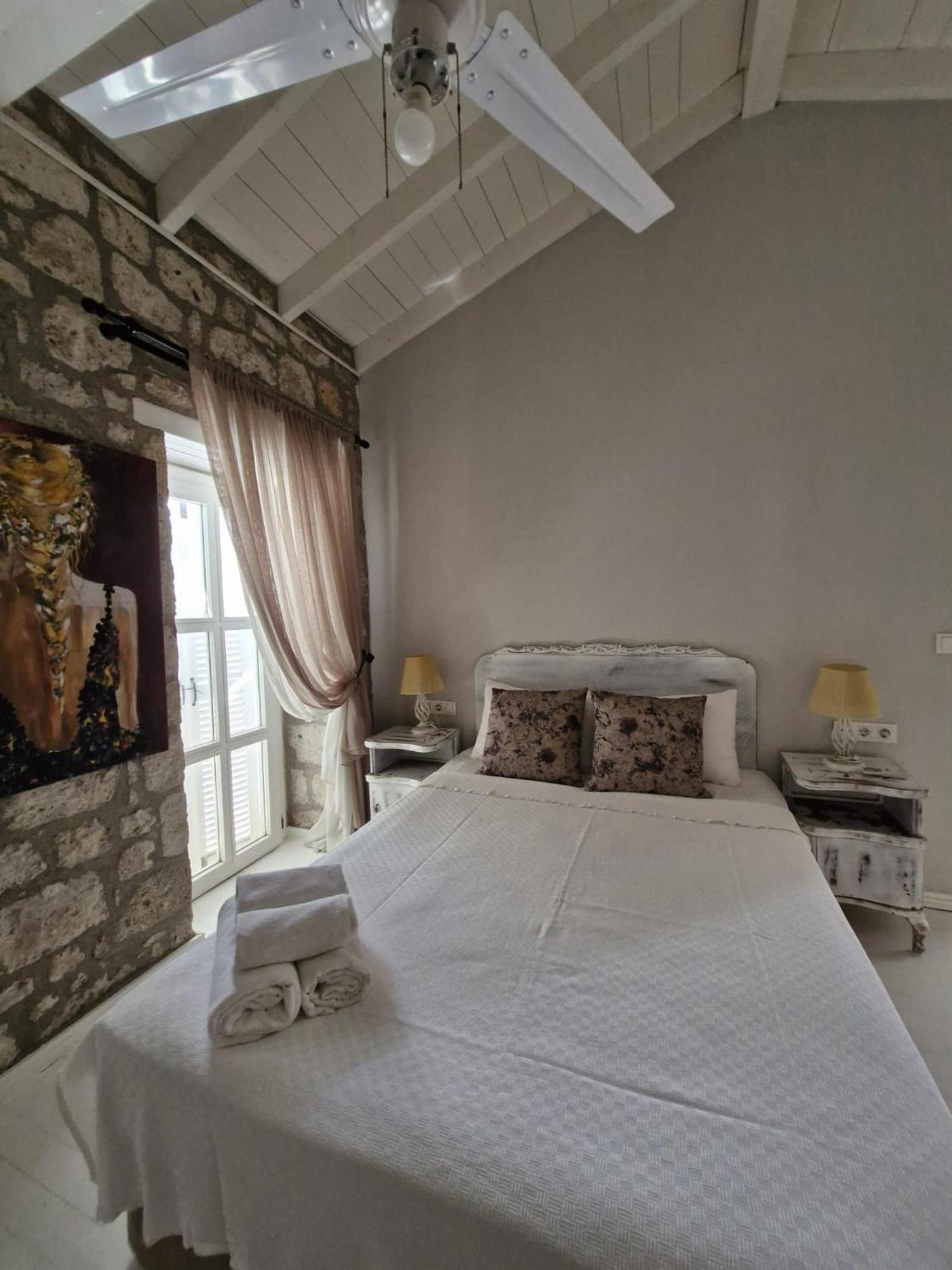 Simira Hotel Alacati Exterior photo